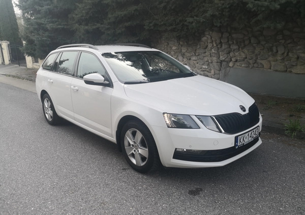 Skoda Octavia cena 48500 przebieg: 232000, rok produkcji 2020 z Kraków małe 466